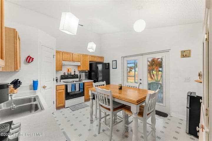 2047 Majestic Pine Court NE, Palm Bay, FL 32905 — photo 8