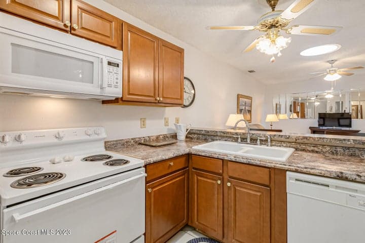 1425 Malibu Circle NE #108, Palm Bay, FL 32905 — photo 24