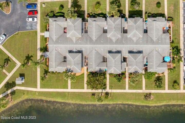 1425 Malibu Circle NE #108, Palm Bay, FL 32905 — photo 33