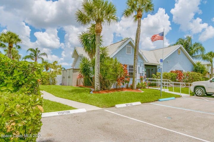 1425 Malibu Circle NE #108, Palm Bay, FL 32905 — photo 40