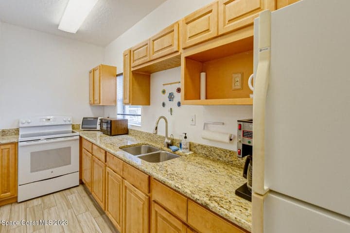 1425 Malibu Circle NE #108, Palm Bay, FL 32905 — photo 46