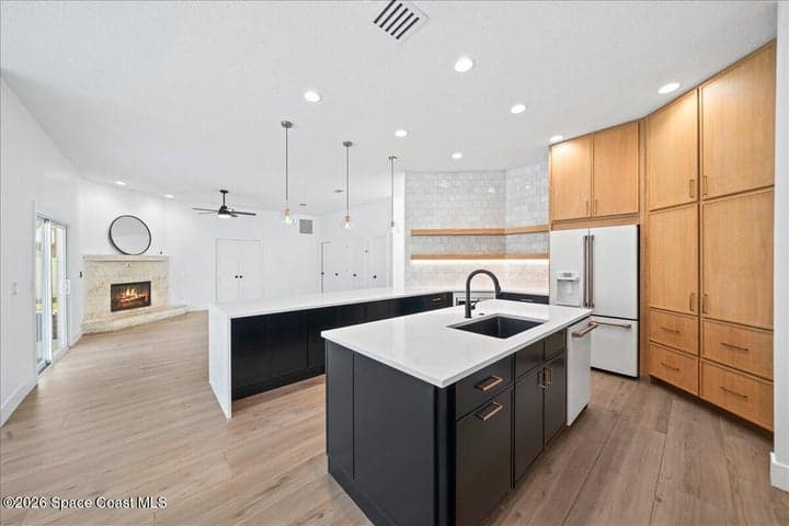 300 Amberjack Place, Melbourne Beach, FL 32951 — photo 10