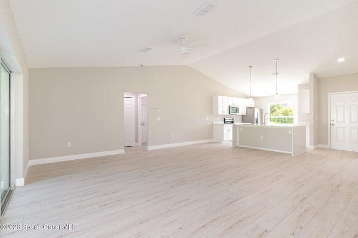 466 Tunis Road SW, Palm Bay, FL 32908 — photo 6