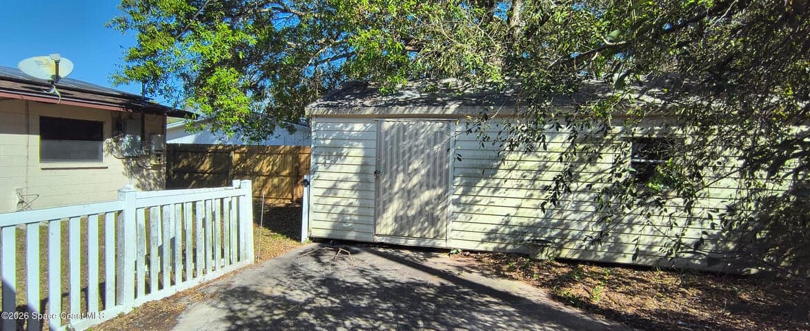 Photo 20