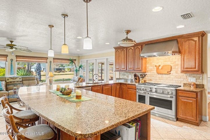 1314 Pilgrim Avenue, Melbourne, FL 32940 — photo 9