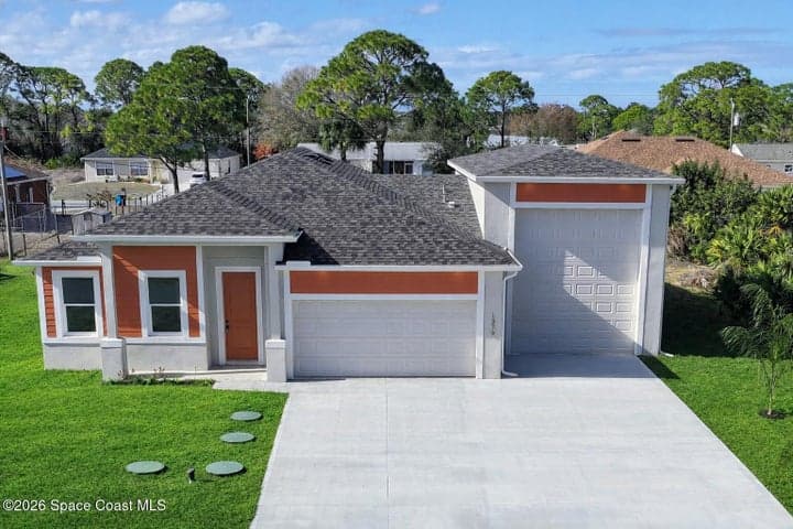 1379 Palau Street SE, Palm Bay, FL 32909