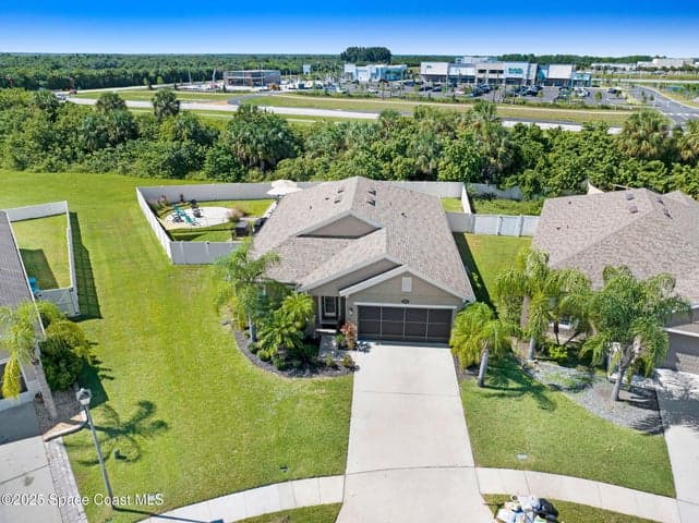 2490 Snapdragon Drive NW, Palm Bay, FL 32907