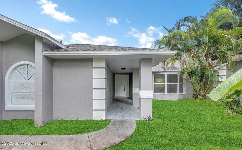 614 Elmont Street NW, Palm Bay, FL 32907