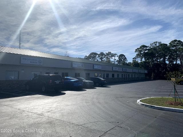 561 Barton Boulevard Wtrmil, Rockledge, FL 32955