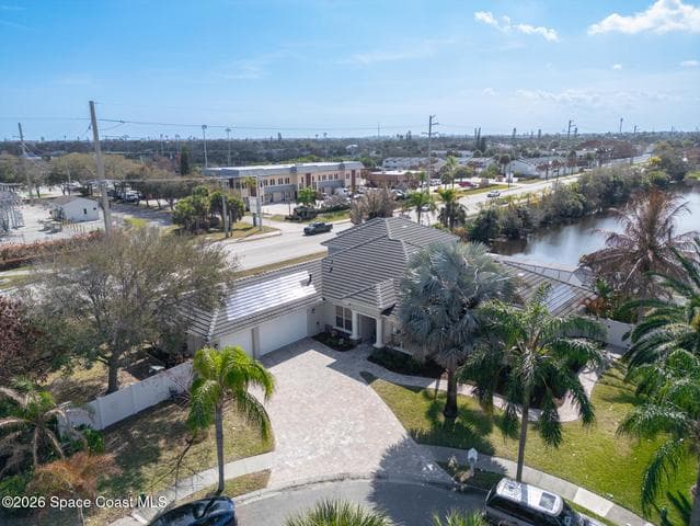 165 Island View Drive, Indian Harbour Beach, FL 32937 — photo 14