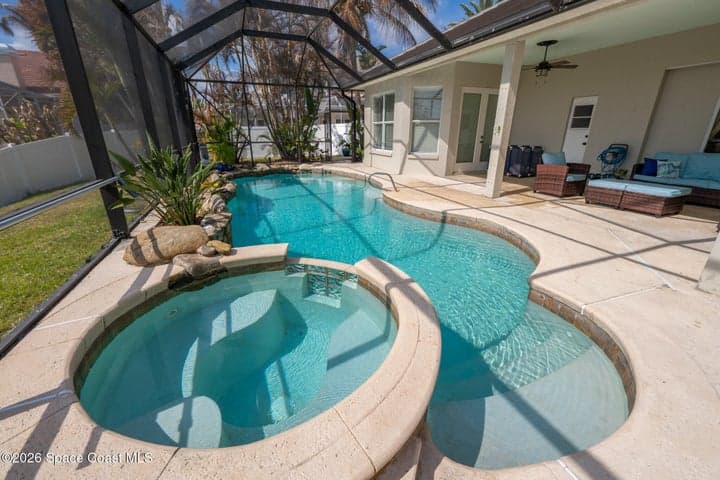 165 Island View Drive, Indian Harbour Beach, FL 32937 — photo 12