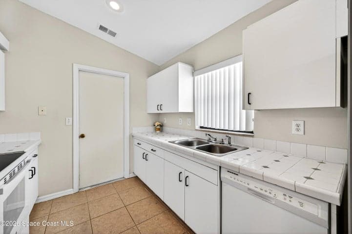 7022 Hammock Trace Drive, Melbourne, FL 32940 — photo 14