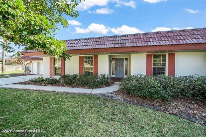 210 12th Terrace, Indialantic, FL 32903