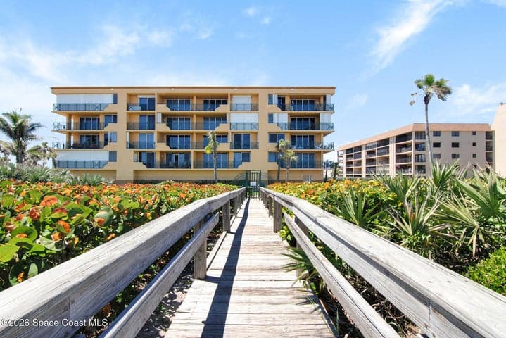 8470 Ridgewood Avenue 502, Cape Canaveral, FL 32920