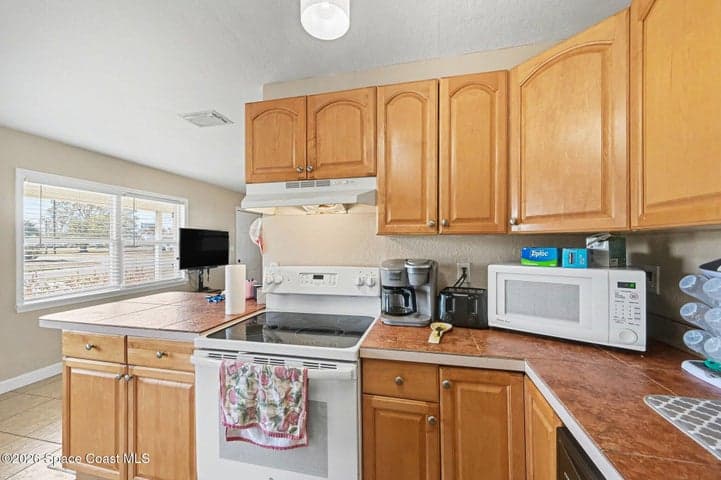 2648 Coventry Road, Melbourne, FL 32935 — photo 11