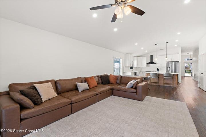 940 Shaw Circle, Melbourne, FL 32940 — photo 5