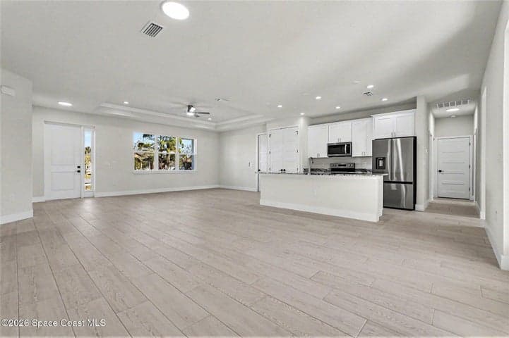 276 Americana Boulevard NW, Palm Bay, FL 32907 — photo 4