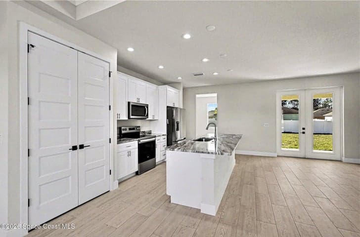 276 Americana Boulevard NW, Palm Bay, FL 32907 — photo 7