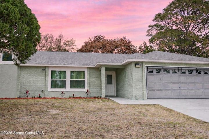 561 Carol Drive NE, Palm Bay, FL 32907 — photo 3