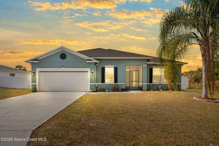328 Charlotta Avenue SE, Palm Bay, FL 32909