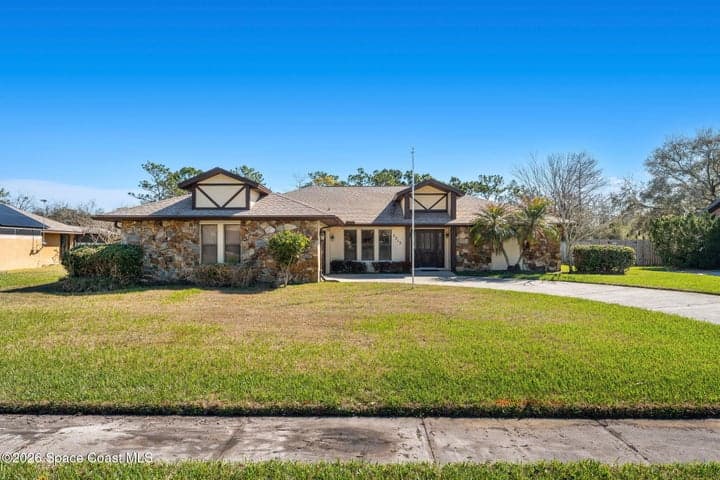 2213 Woodlawn Circle, Melbourne, FL 32934 — photo 3