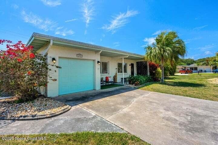 295 Spruce Avenue, Merritt Island, FL 32953