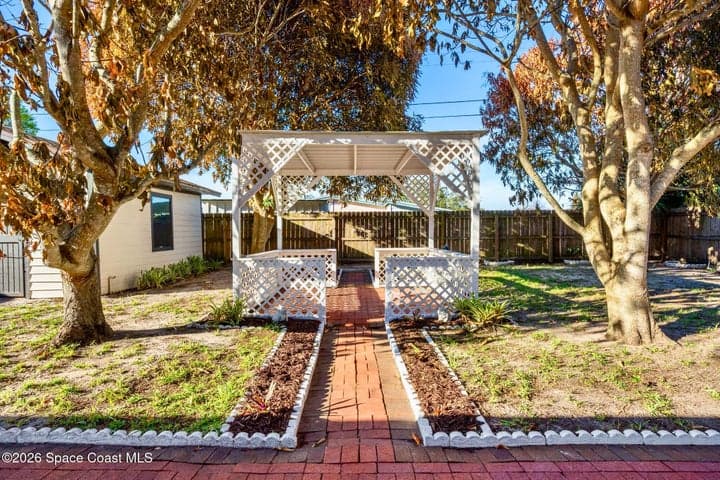 2370 Canterbury Lane, Melbourne, FL 32935 — photo 28
