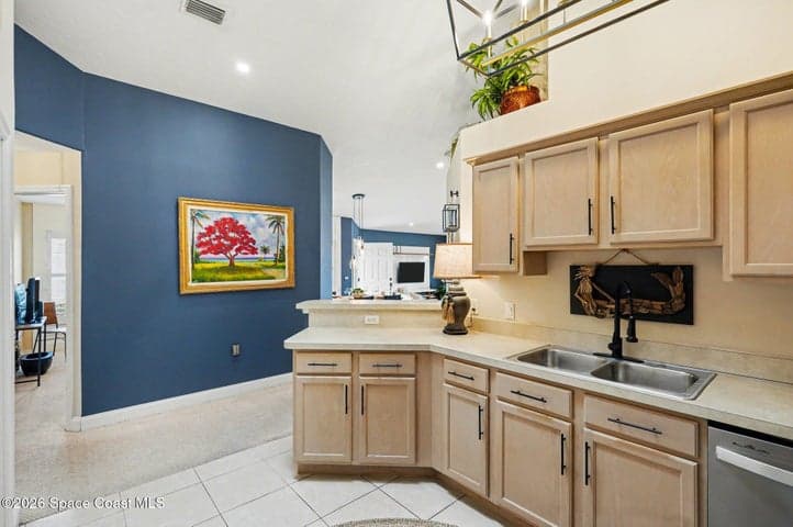 251 Prince William Court, Satellite Beach, FL 32937 — photo 10