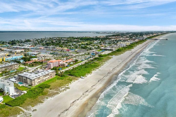 136 Marion Lane, Cocoa Beach, FL 32931 — photo 7