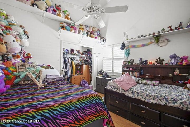 Photo 23