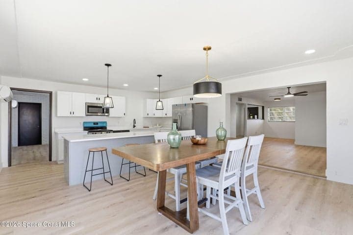255 Magnolia Street, Satellite Beach, FL 32937 — photo 9