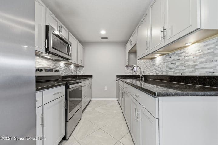 2660 Fountainhead Boulevard, Melbourne, FL 32935 — photo 9