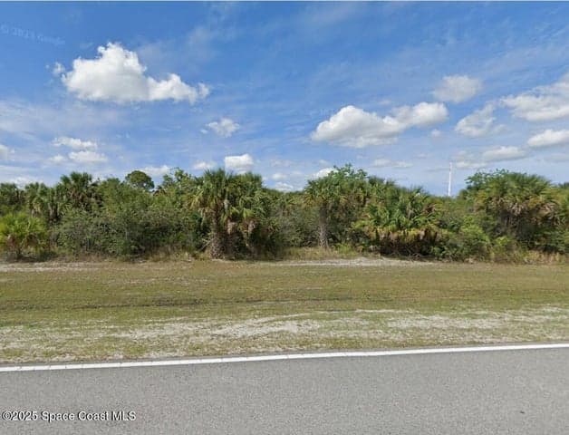 567 St Andre Boulevard SW, Palm Bay, FL 32908
