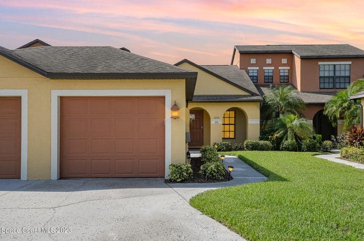 1265 Luminary Circle 105, Melbourne, FL 32901