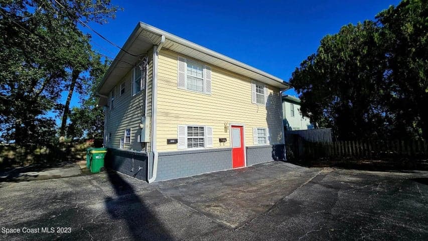 802 Forrest Avenue B, Cocoa, FL 32922