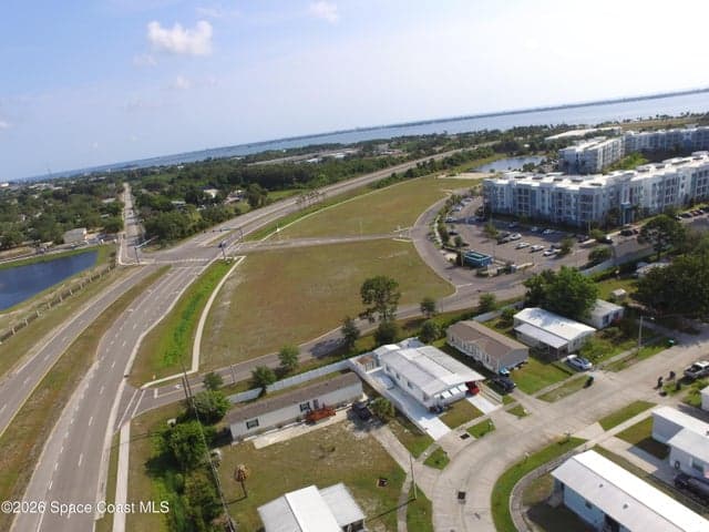 2501 Amberly Road NE, Palm Bay, FL 32905 — photo 3