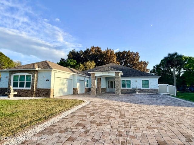 369 Tolley Avenue, Melbourne, FL 32934