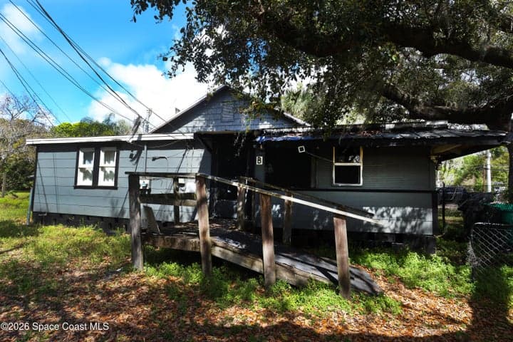 317 Pineda Street B, Cocoa, FL 32922
