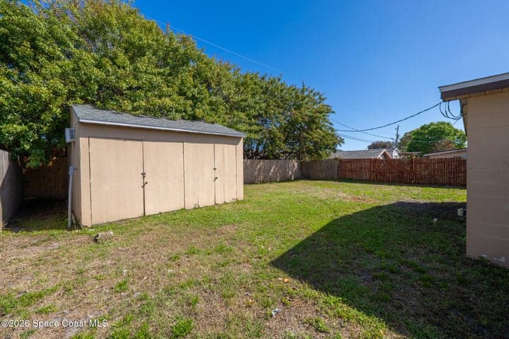 218 Prince Avenue, Melbourne, FL 32901 — photo 21