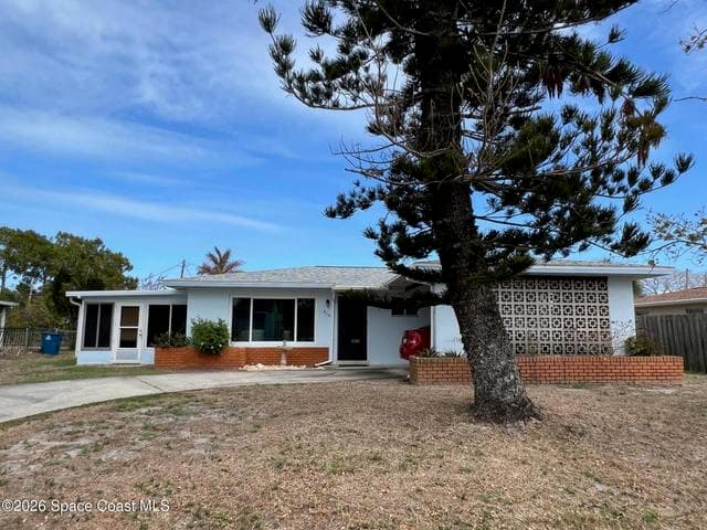 854 Angle Street NE, Palm Bay, FL 32905 — photo 3