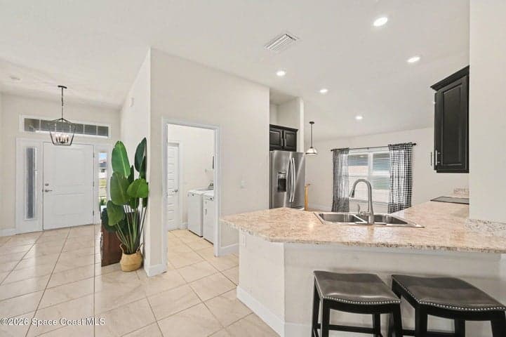 831 Tupelo Circle, Cocoa, FL 32926 — photo 3