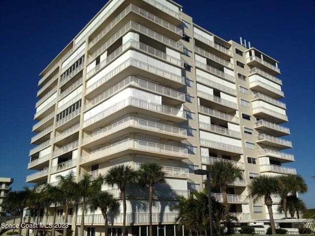 877 N Highway A1a 202, Indialantic, FL 32903
