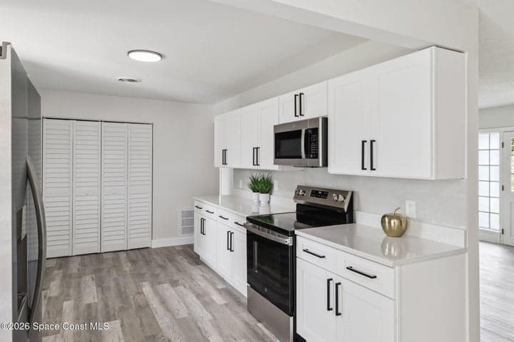 2121 Colony Drive, Melbourne, FL 32935 — photo 9