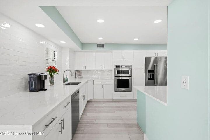 877 N Highway A1a #705, Indialantic, FL 32903 — photo 20