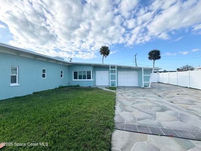 249 Palm Lane, Cocoa Beach, FL 32931