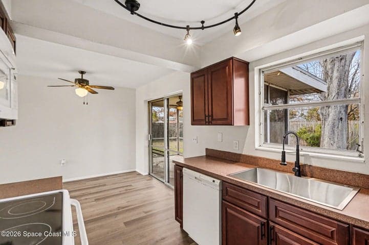 770 Mohawk Avenue, Melbourne, FL 32935 — photo 11