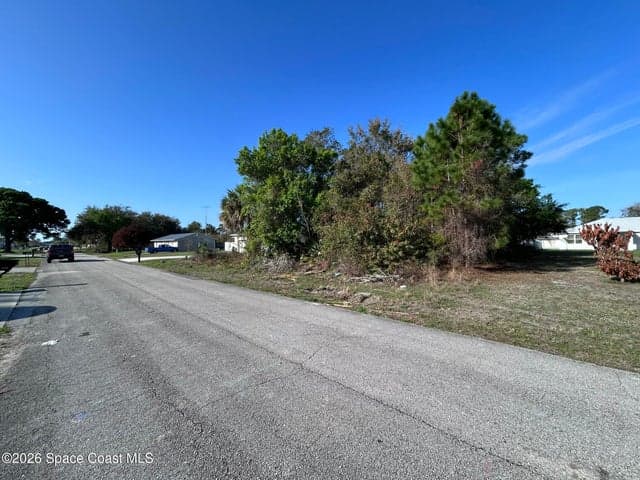 418 Cheltenham Avenue SE, Palm Bay, FL 32909 — photo 3