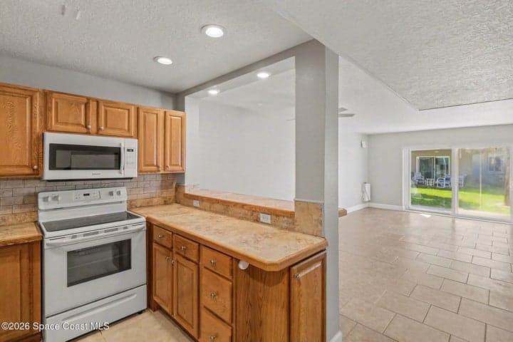 2925 N Jimmy Buffett Memorial Highway 101, Indialantic, FL 32903 — photo 8