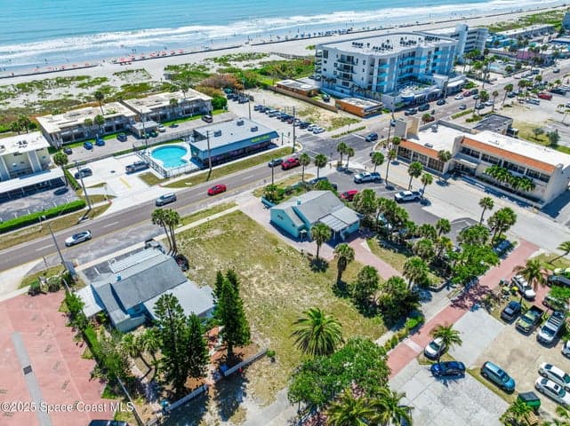 118 N Atlantic Avenue, Cocoa Beach, FL 32931