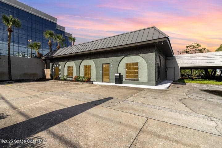 1917 S Harbor City Boulevard, Melbourne, FL 32901